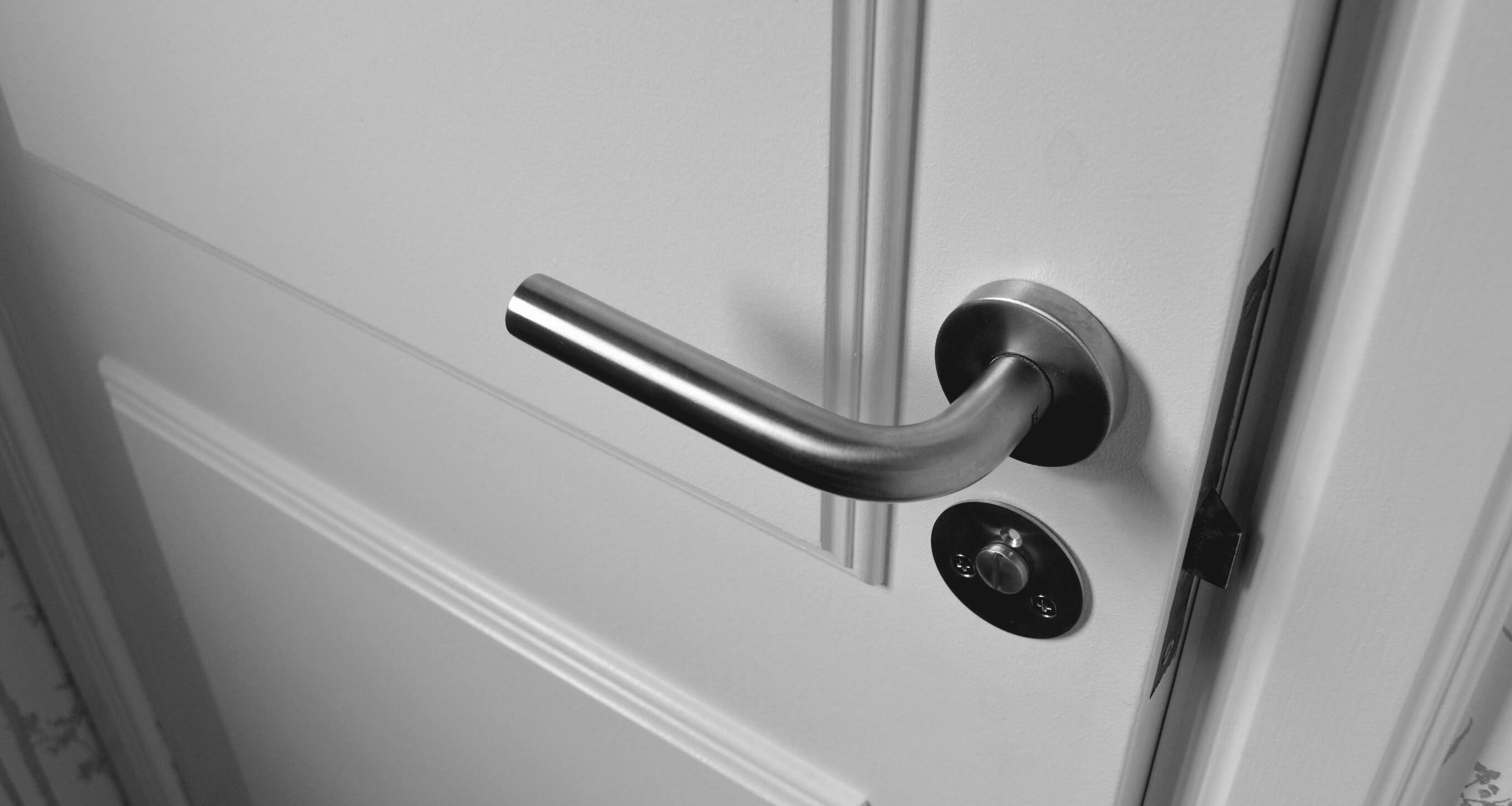 <h1>How to Fix Loose Door Handle</h1>